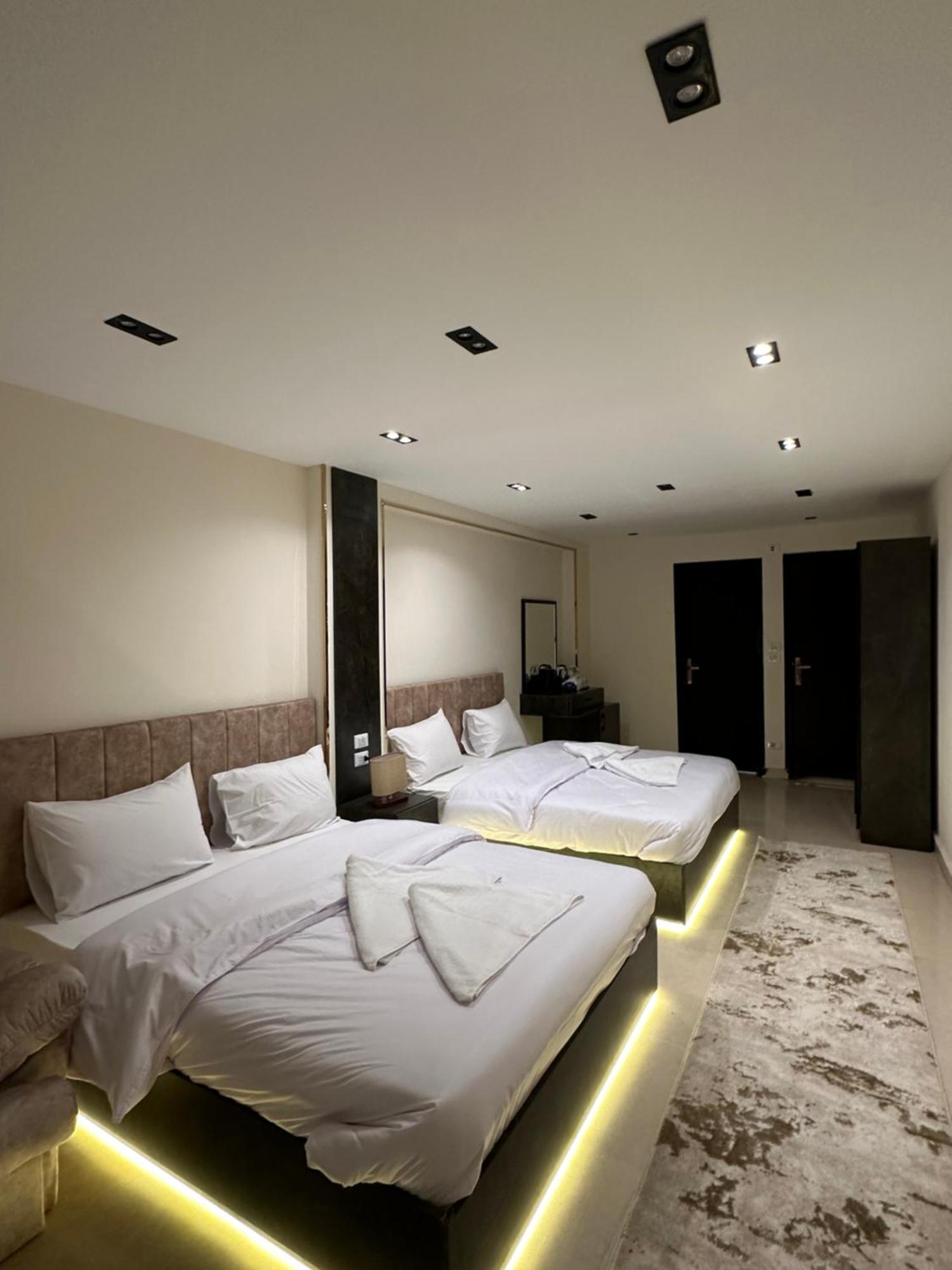 Crowne Pyramids View Nazlet el-Sîsi
