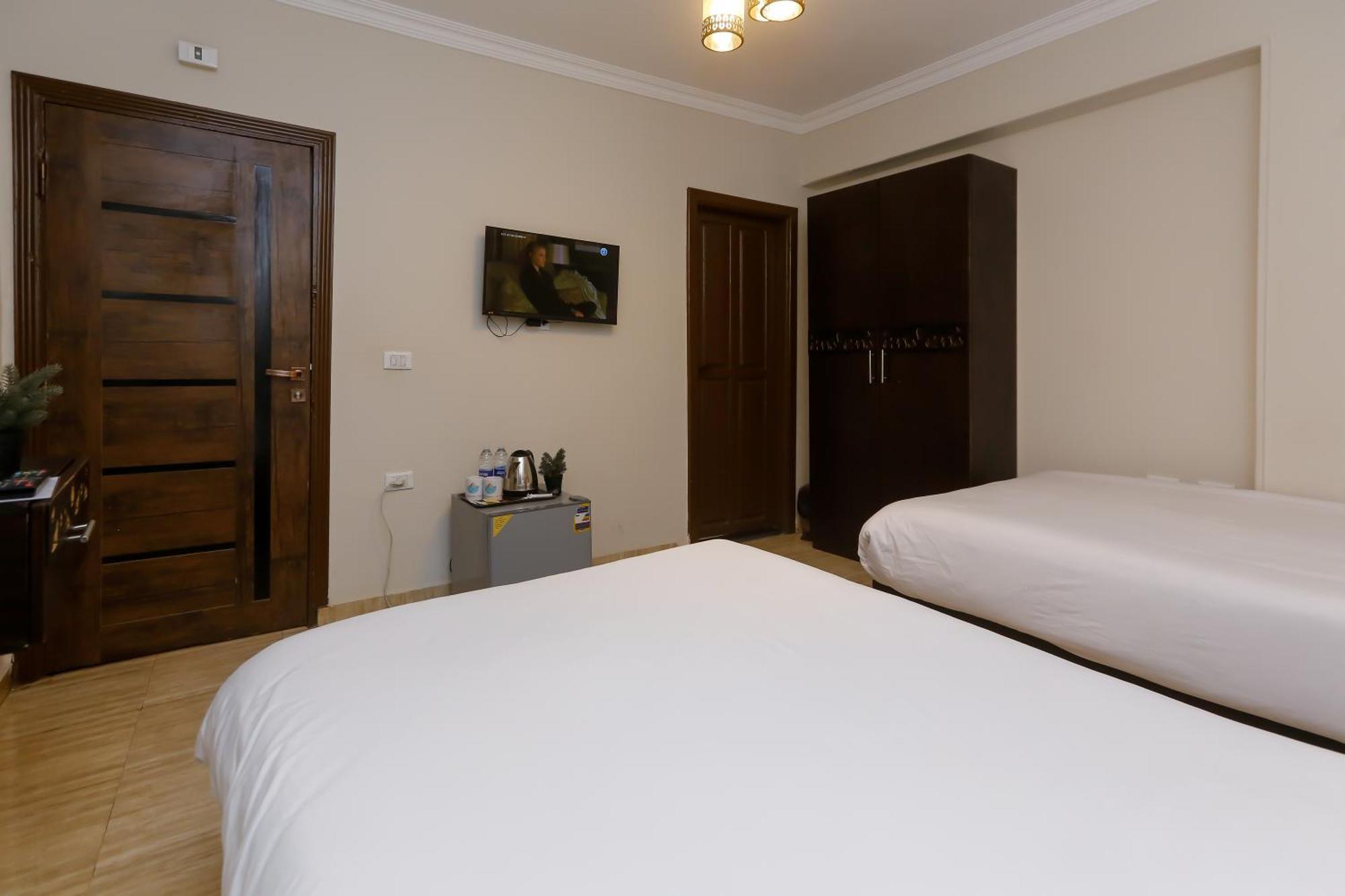 Crowne Pyramids View Nazlet el-Sîsi